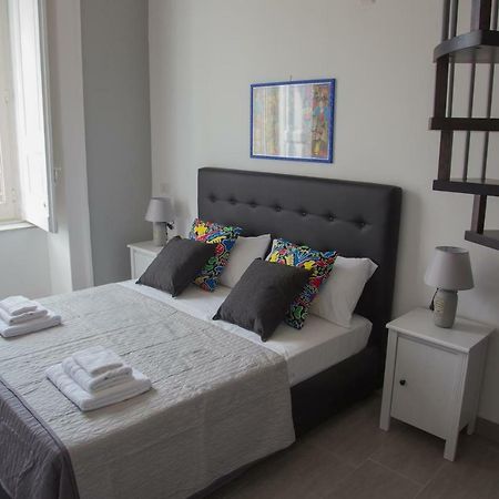 Vesuvius Luxury Suites Νάπολη Εξωτερικό φωτογραφία