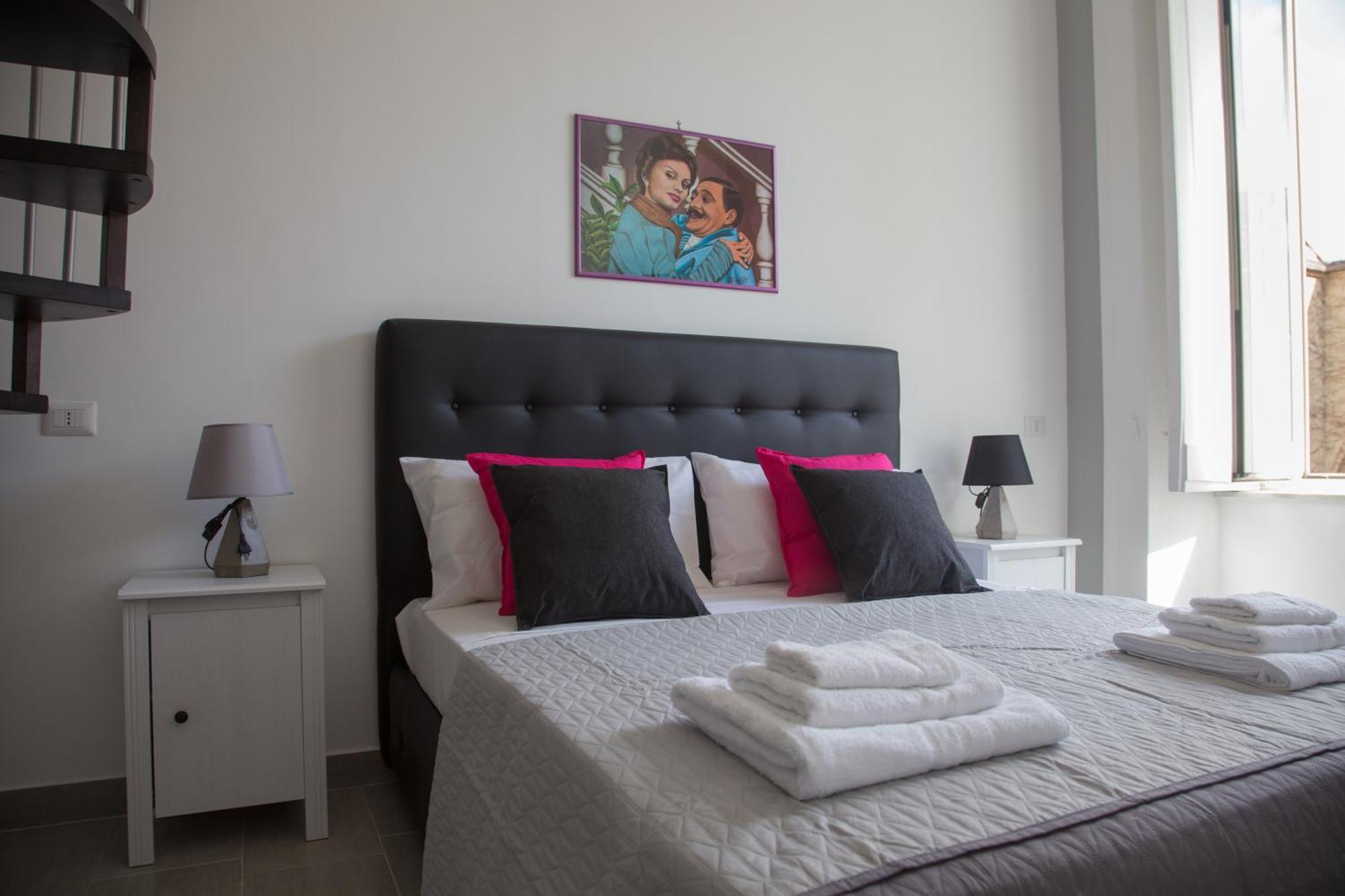 Vesuvius Luxury Suites Νάπολη Εξωτερικό φωτογραφία