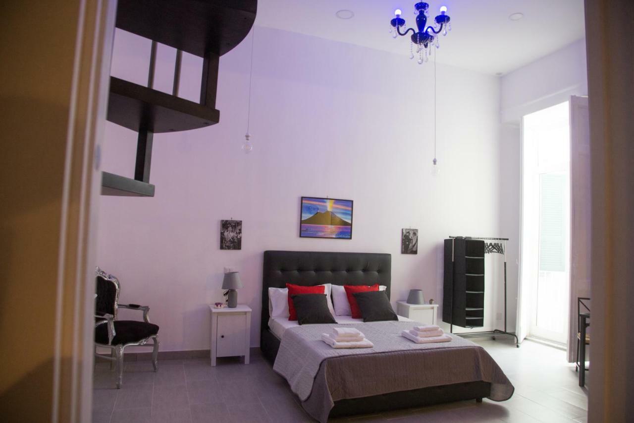 Vesuvius Luxury Suites Νάπολη Εξωτερικό φωτογραφία