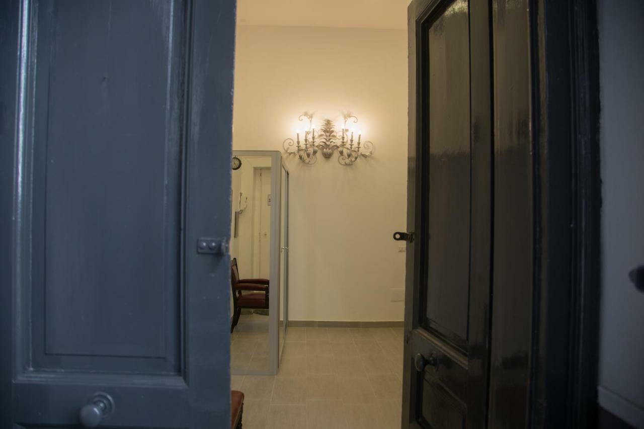 Vesuvius Luxury Suites Νάπολη Εξωτερικό φωτογραφία